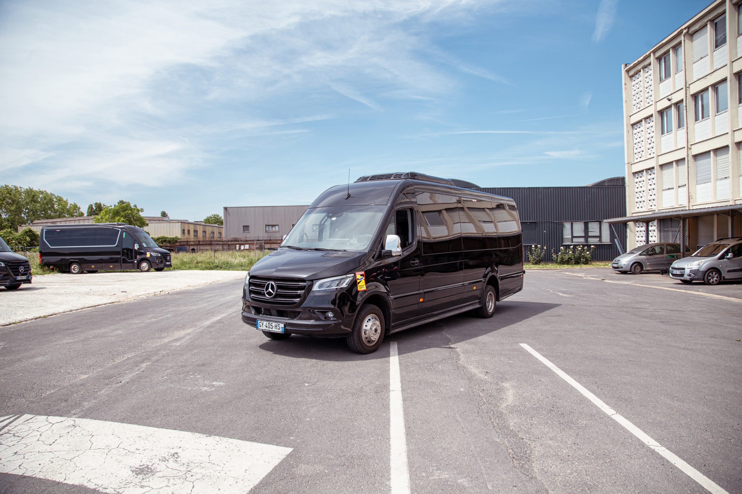 parisvia sprinter 19 seats in Paris